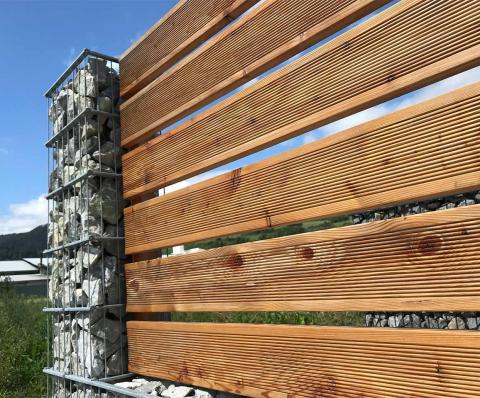 dřevěné desky do plotu
